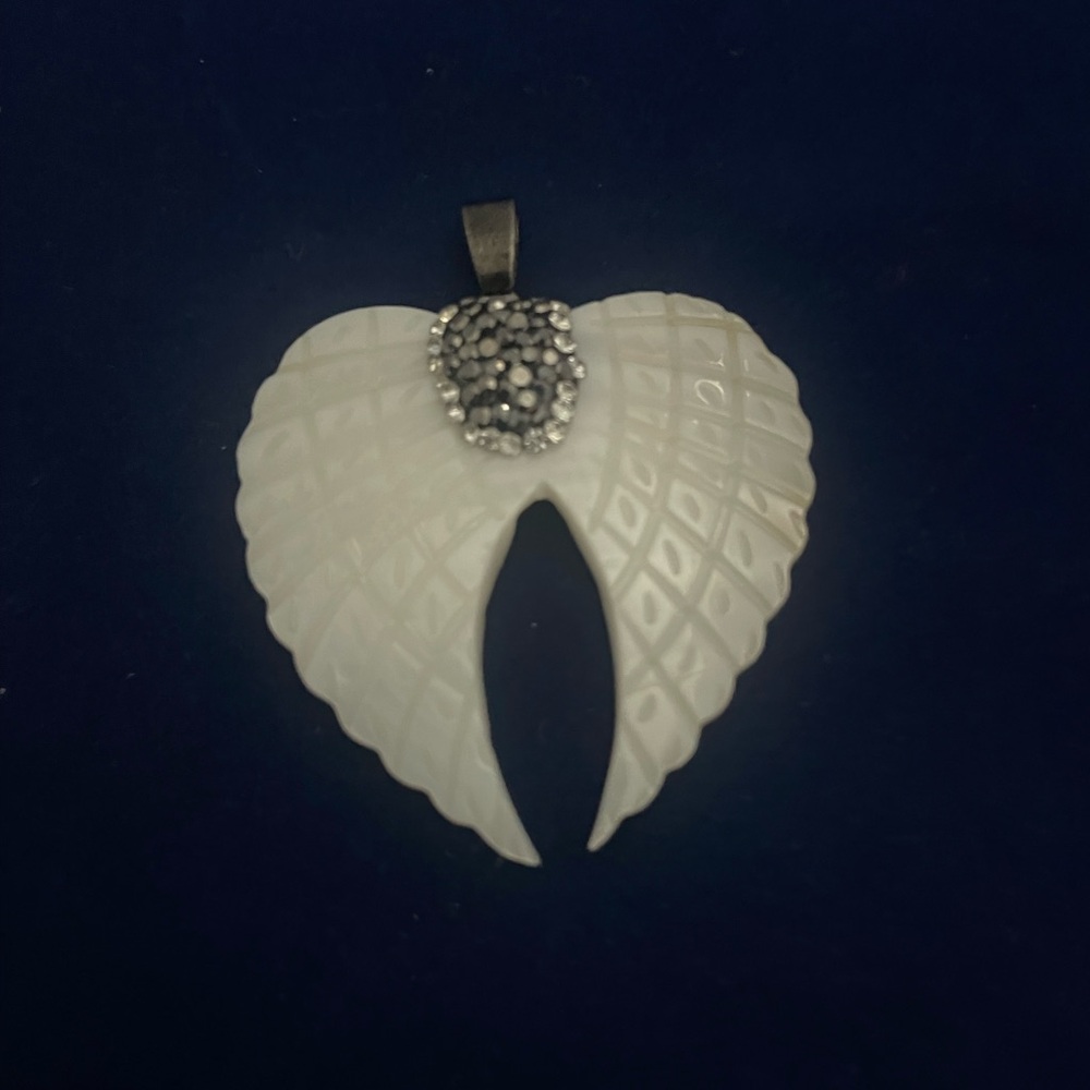 Mother of Pearl and Silver Heart Pendant Necklace with Rhinestone Detail